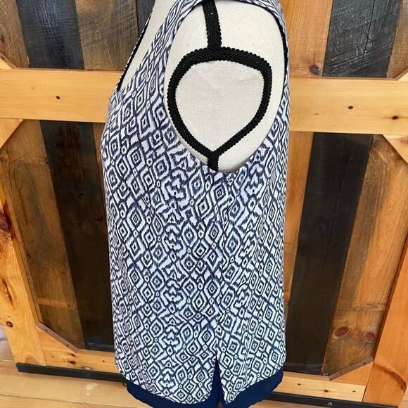 KENAR sleeveless tank style top with sheer overlay - Picture 3 of 5